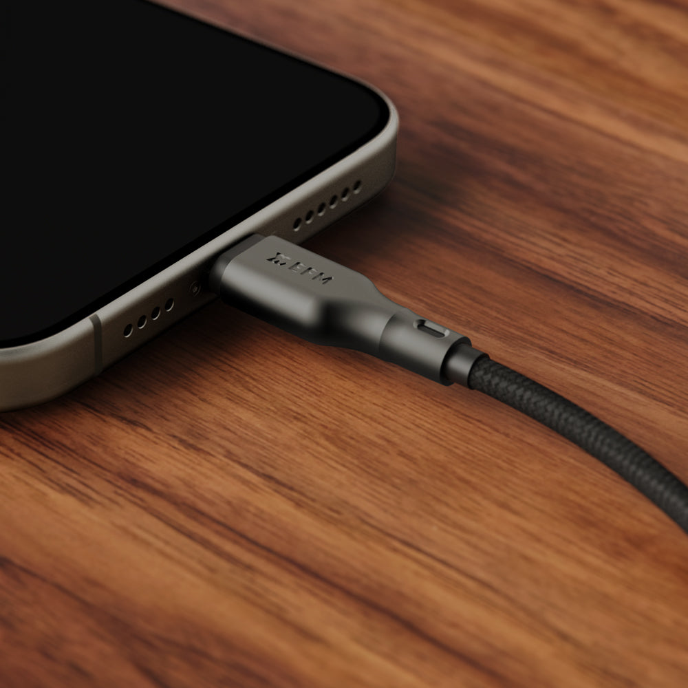 EFM Mag-Coil USB-C to USB-C Cable - With Magnetic Self-Coiling Cable Management 1M